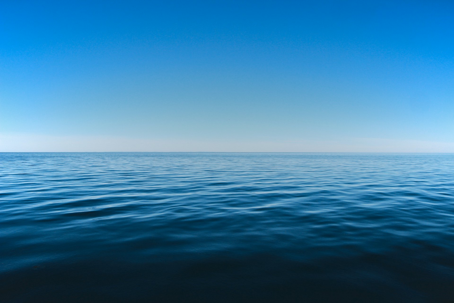 Спокійне море на горизонті — нова сторінка попереду